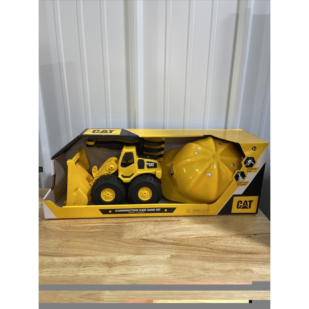 CAT Construction Fleet Play Sand Set Hard Hat Tools Dump Trump Wheeled Excavator